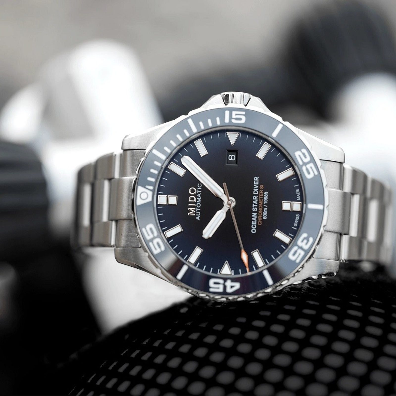 mido ocean star diver 600 m