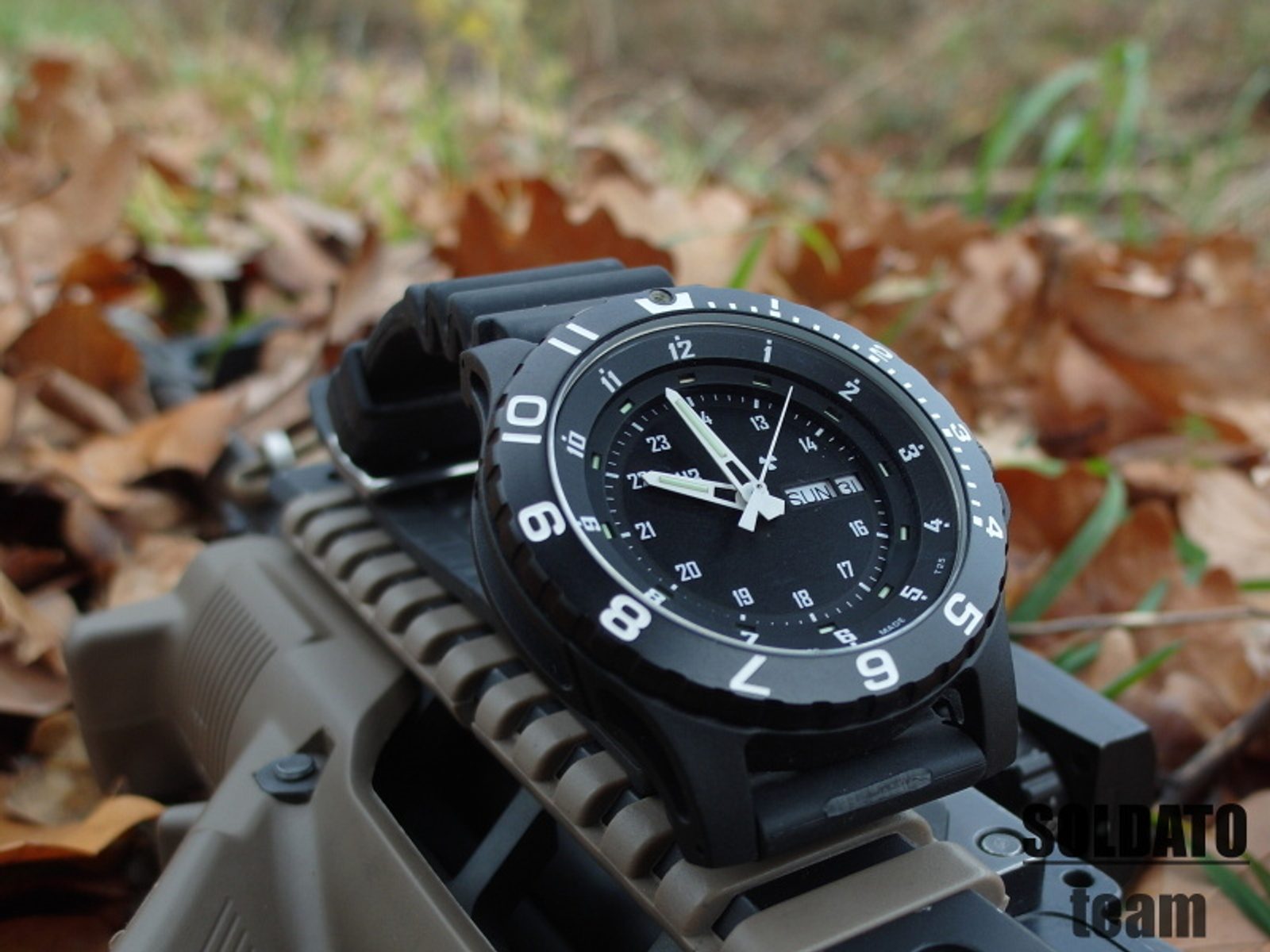 traser　TYPE6　MIL-G　AUTOMATIC　PRO　P6600 P66 Type 6 MIL-G - Traser ® taktyczne zegarki szwajcarskie