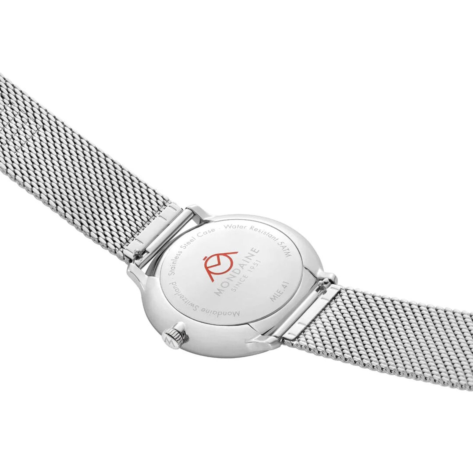 Caseback and Milanese bracelet of the Mondaine Doppio Solar MLE.41910.SM