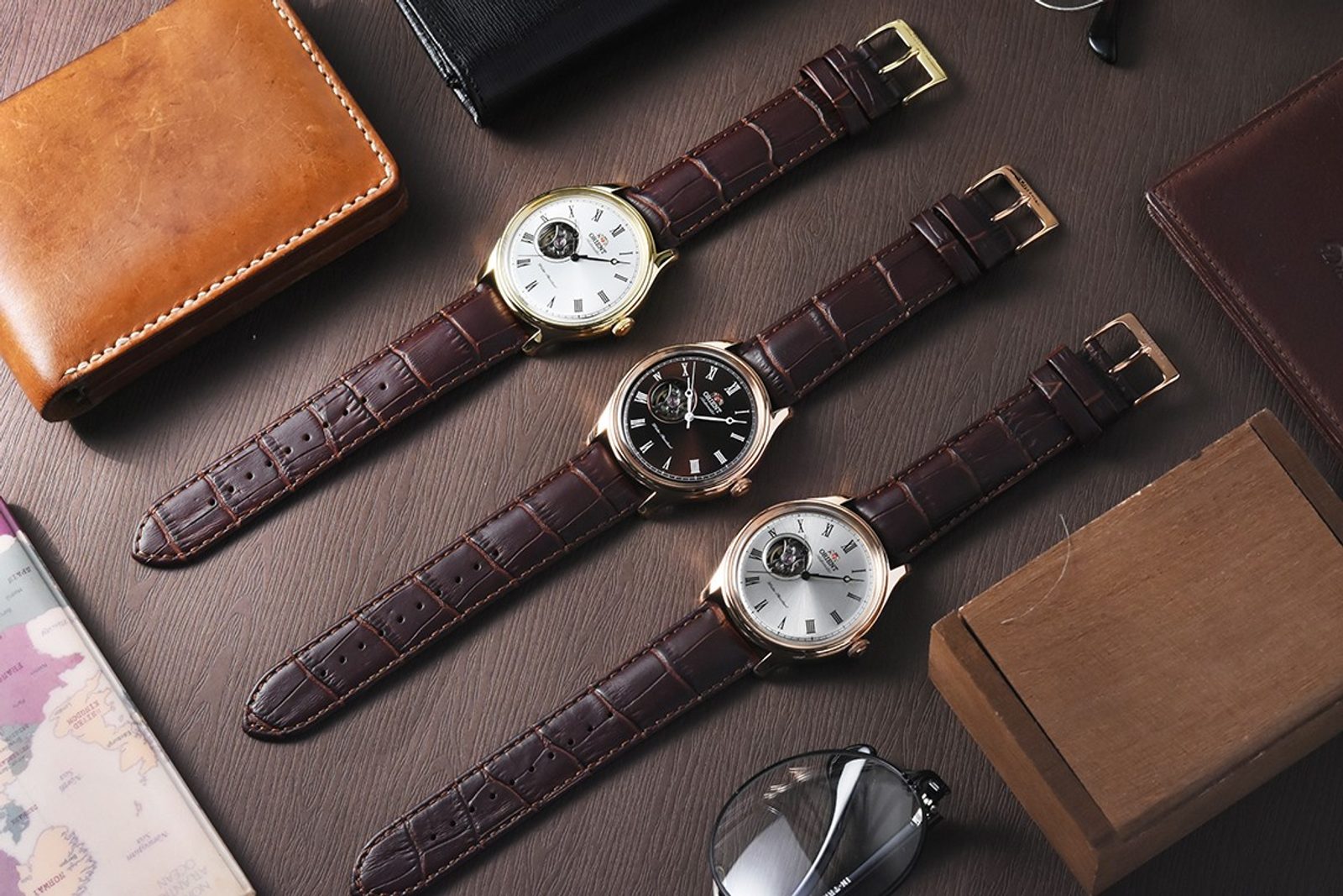 Orient Analogue Automatic FAG00002W0, Golden Grey, Strap ORIENT Classic Automatic with Hand Winding Open Heart Dome Crystal