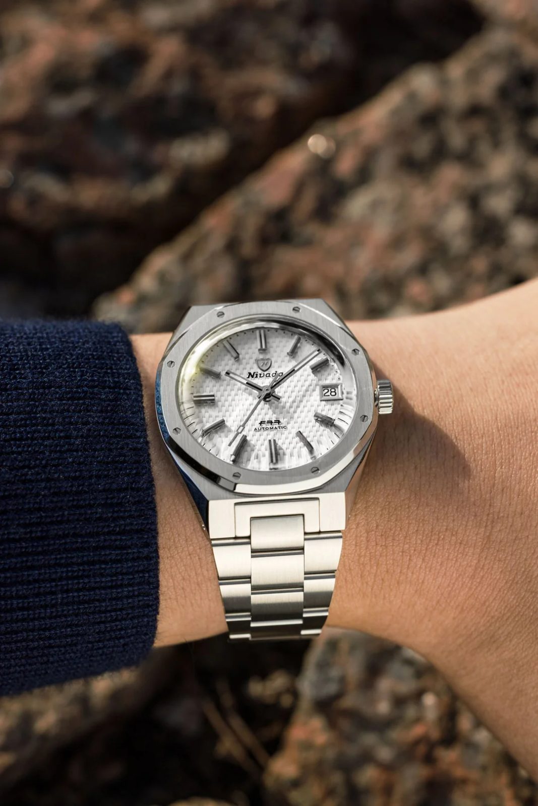 Nivada Grenchen F77 SST White MK2 Date - 38 mm | Helveti.eu