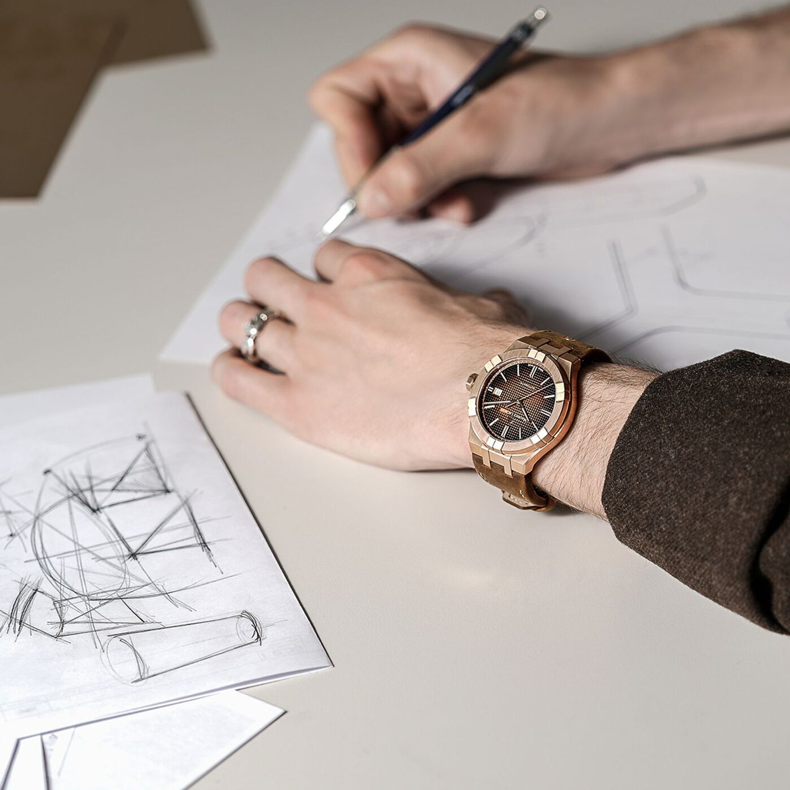 Maurice Lacroix Aikon Automatic Bronze AI6008-BRZ01-730-3 | Helveti.eu ...