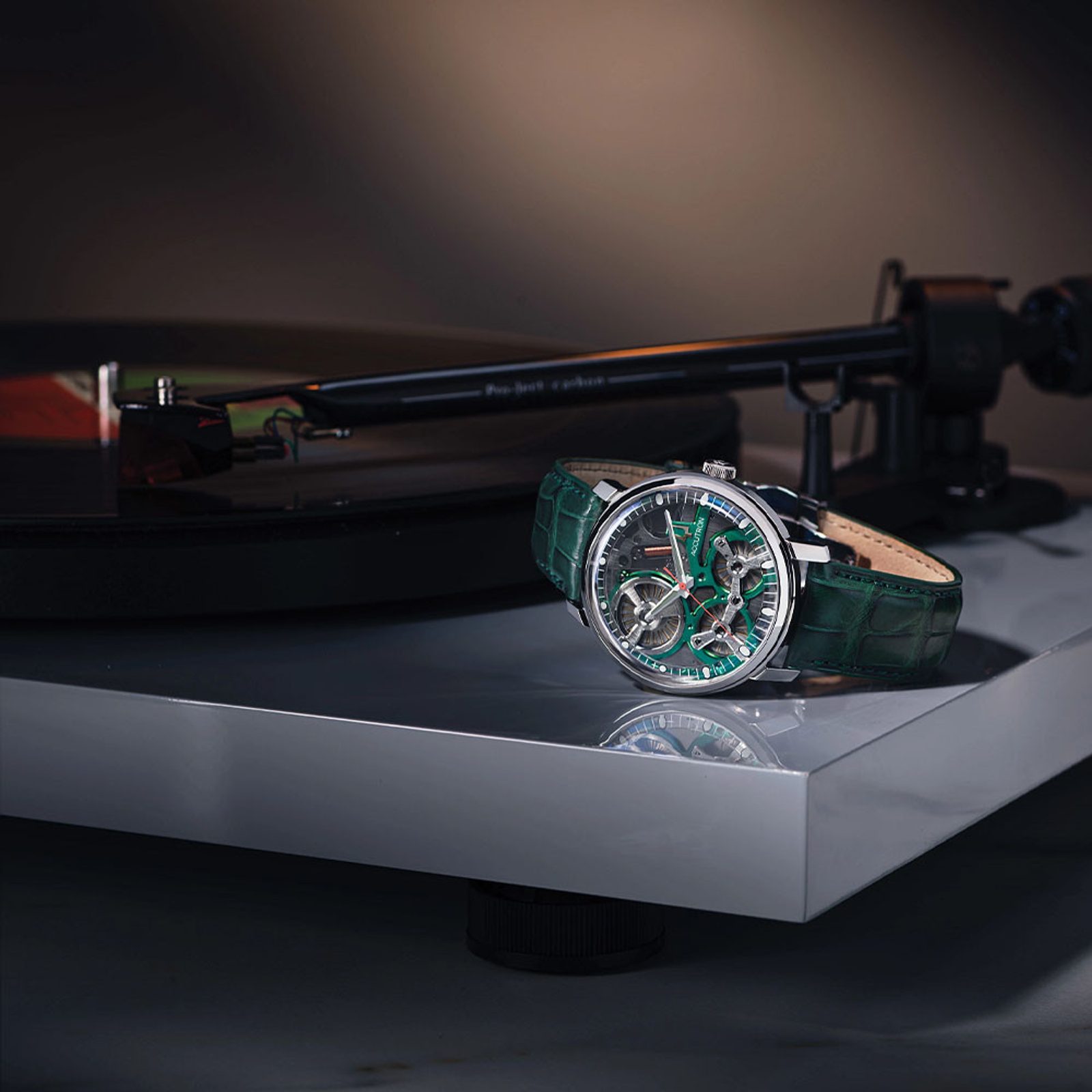 Bulova Accutron Spaceview 2020 2ES6A003 Helveti.eu