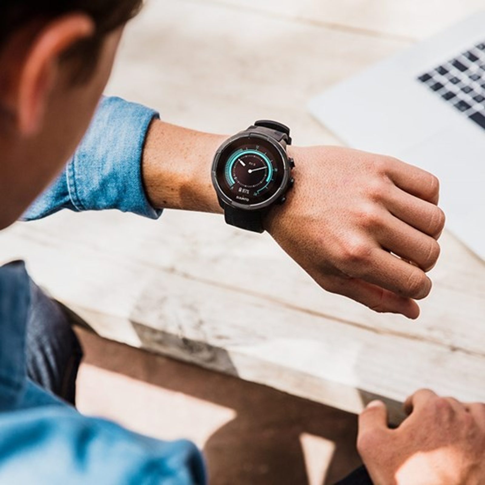 Suunto 9 Baro Black SS050019000 Helveti.cz