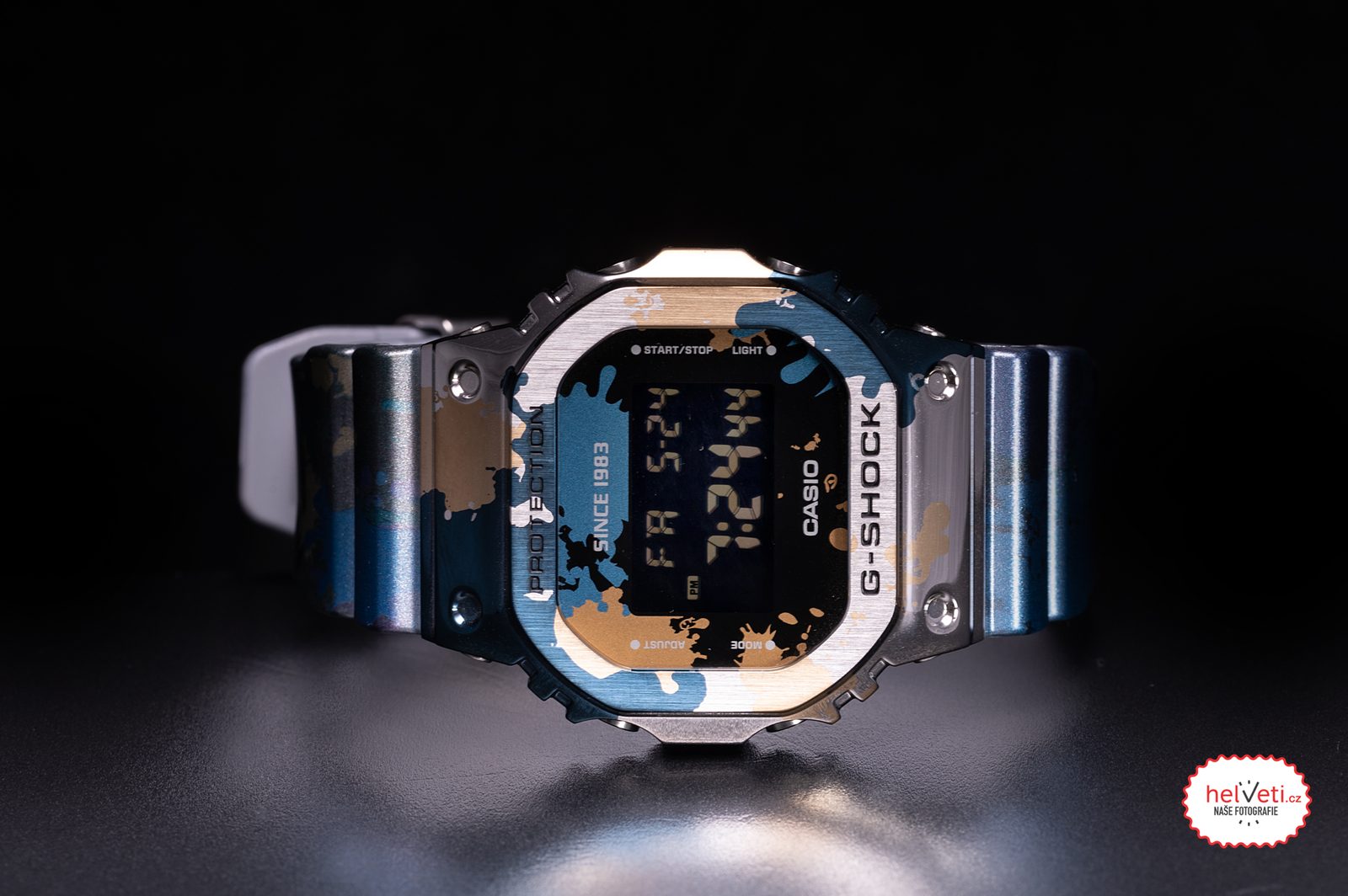 G-Shock GM-5600SS-1ER Orologio Unisex – Quadrante Nero, Cinturino Multicolore, 20 Bar