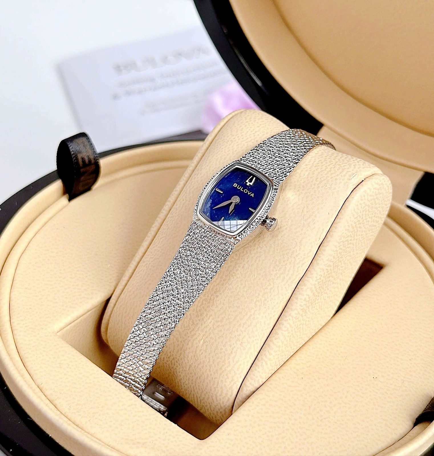 Bulova Classic 96L343 Goddess of Time | Helveti.cz | Helveti – Víc než ...