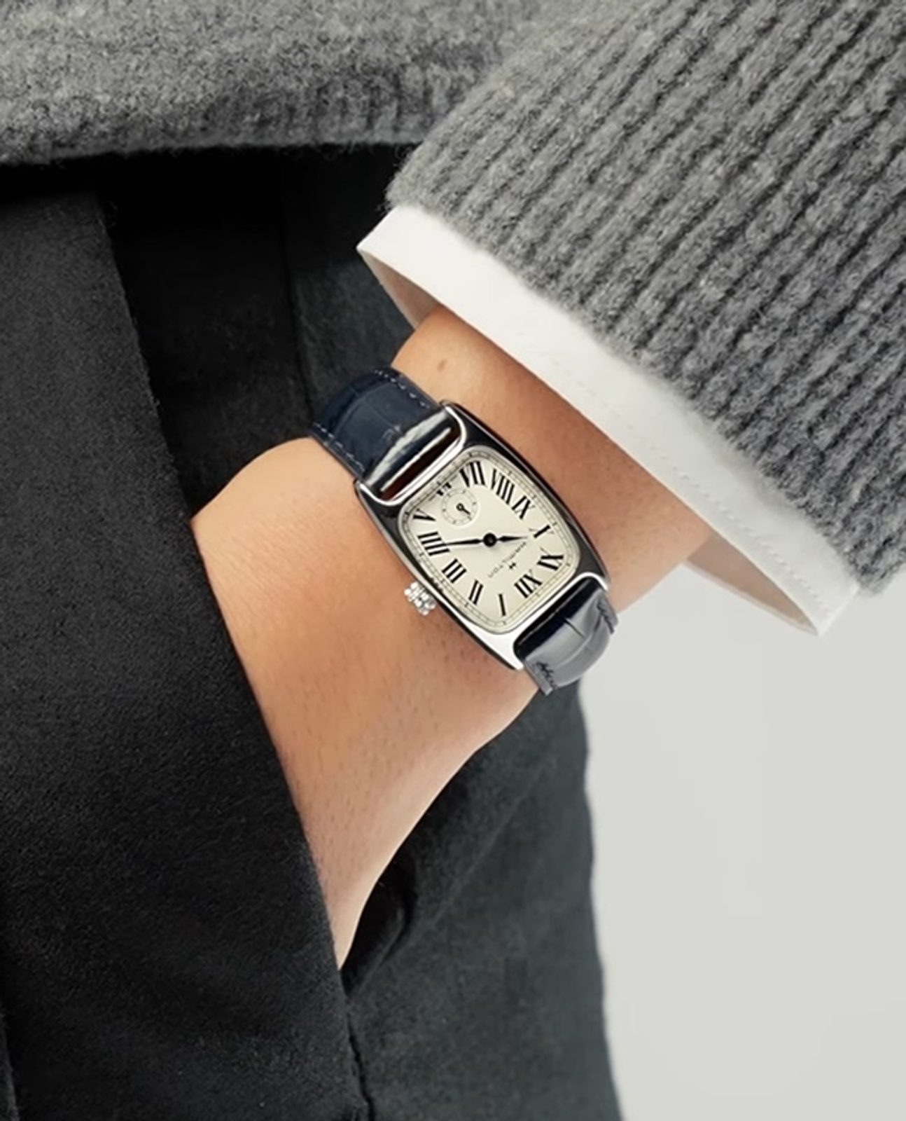 Hamilton Boulton Quartz On Wrist Buy Hamilton Hamilton American