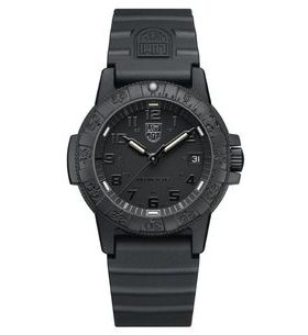 Luminox women's watch ⏱️ 5-year warranty + gift | Helveti.eu