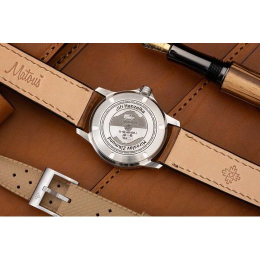 PRIM ZIKMUND A HANZELKA LE 93-026-529-00-1 - MANUFACTURE 1949 - ZNAČKY