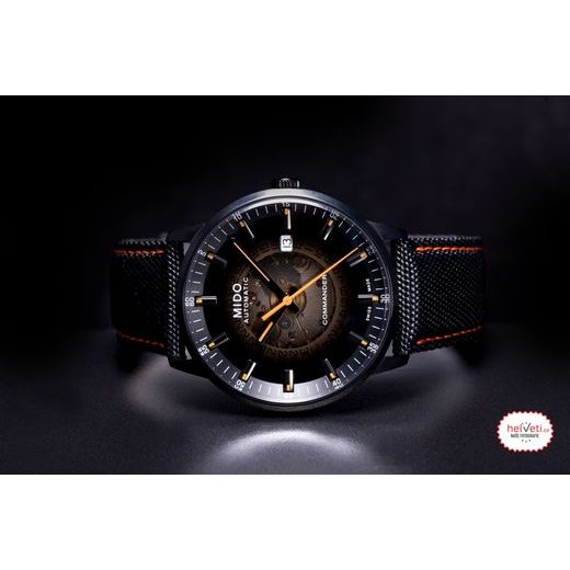 MIDO COMMANDER GRADIENT M021.407.37.411.00 - COMMANDER - ZNAČKY