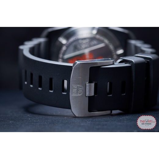 LUMINOX BEAR GRYLLS SURVIVAL 3720 SEA SERIES 3723 - BEAR GRYLLS - ZNAČKY