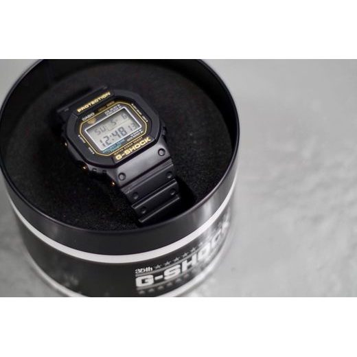 CASIO DW-5035D-1BER - CASIO - ZNAČKY