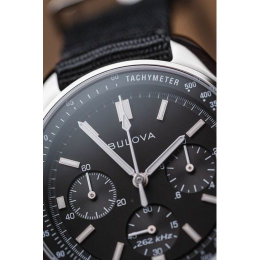 BULOVA 96A225 LUNAR PILOT CHRONOGRAPH WATCH - ARCHIVE SERIES - ZNAČKY