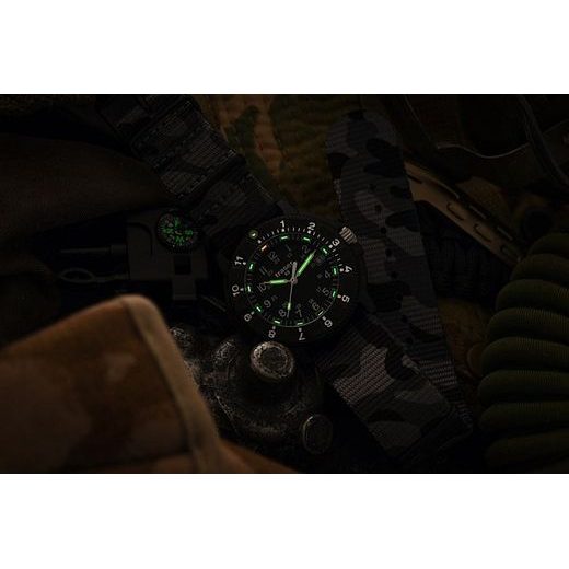 TRASER P65 TACTICAL MISSION BLACK CAMO NATO - TRASER - ZNAČKY