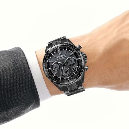 CITIZEN ATTESA SATELLITE WAVE GPS HAKUTO-R COLLABORATION LIMITED EDITION CC4067-66E - SUPER TITANIUM - ZNAČKY