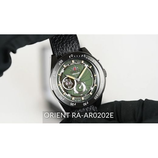 ORIENT RETRO FUTURE CAMERA RA-AR0202E - REVIVAL - ZNAČKY