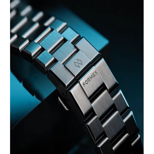 FORMEX ESSENCE FORTYONE AUTOMATIC CHRONOMETER DÉGRADÉ STEEL BRACELET 0334.1.6624.100 - ESSENCE - BRANDS