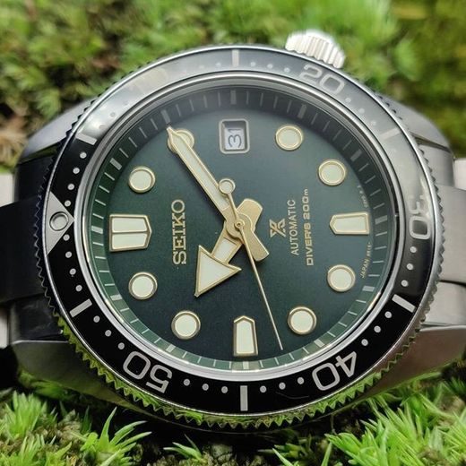 SEIKO SPB105J1 DARK GREEN SUNSET SPECIAL EDITION - PROSPEX - ZNAČKY