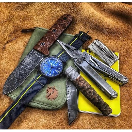 TRASER P68 PATHFINDER AUTOMATIC BLUE NATO - TACTICAL - ZNAČKY