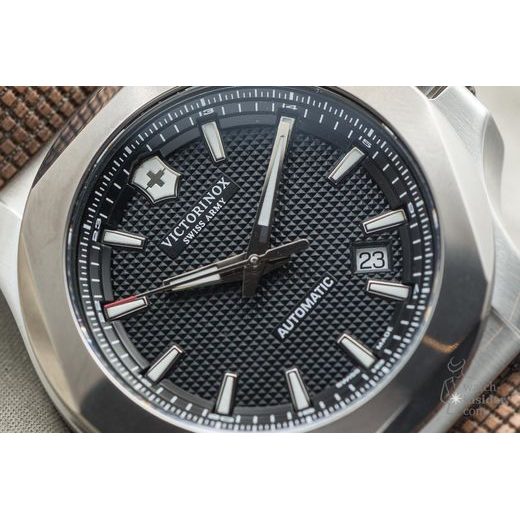 VICTORINOX I.N.O.X. MECHANICAL 241836 - I.N.O.X. - BRANDS