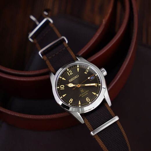 SEIKO ALPINIST SPB211J1 - PROSPEX - ZNAČKY