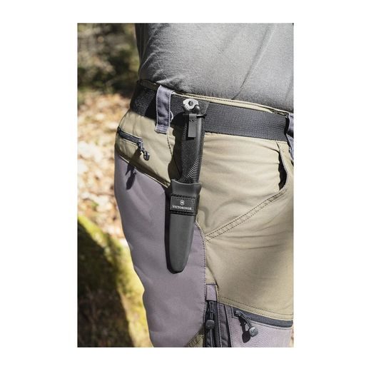 VICTORINOX FIXED BLADE KNIFE VENTURE OLIVE 3.0902.4 - DAGGERS - ACCESSORIES