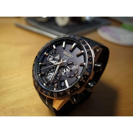 SEIKO ASTRON SSH006J1 - ASTRON - ZNAČKY