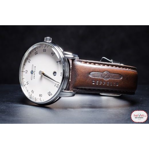 Zeppelin Captain's Line 8642-5