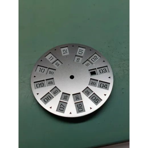 ROBOT GRAPHIC ANALOG SILVER - GRAPHIC ANALOG - BRANDS