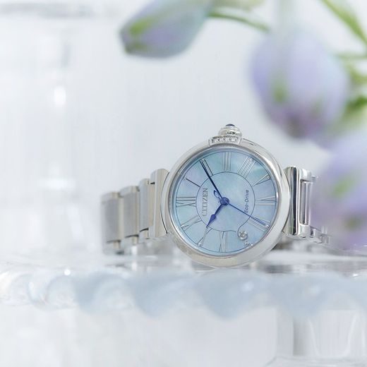 CITIZEN ECO-DRIVE L MAYBELLS EM1060-87N - ELEGANT - ZNAČKY