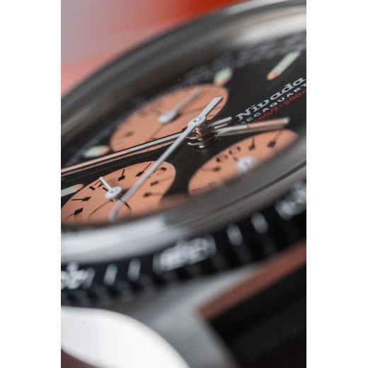 NIVADA GRENCHEN CHRONOSPORT MECAQUARTZ SALMON - AUTOCHRON - ZNAČKY