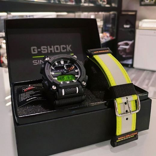 CASIO G-SHOCK GA-900E-1A3ER - CASIO - ZNAČKY