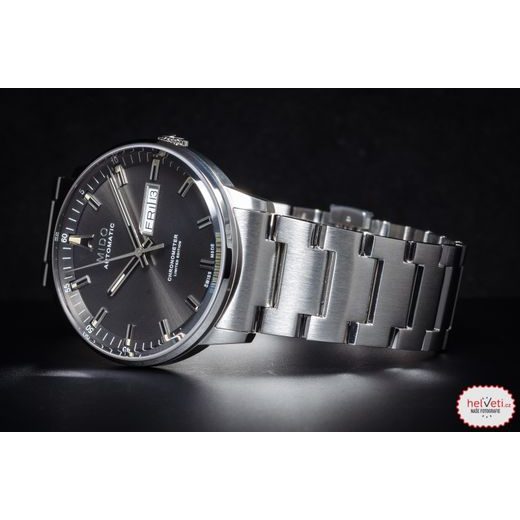 Mido commander top ii limited edition