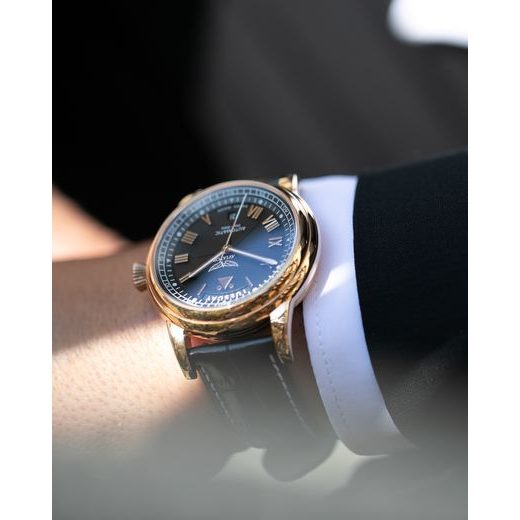 AVIATOR DOUGLAS DAY-DATE 41 AUTOMATIC V.3.35.2.275.4 - DOUGLAS DAY-DATE - BRANDS