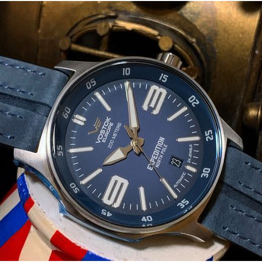 VOSTOK EUROPE EXPEDITION COMPACT NH35/592A557 - EXPEDITION NORTH POLE - ZNAČKY