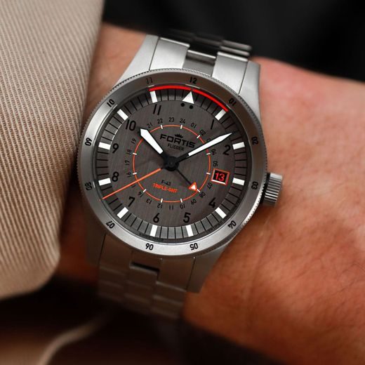 FORTIS FLIEGER F-43 TRIPLE-GMT TITANIUM ORANGE COSC F4260002 - FLIEGER - BRANDS