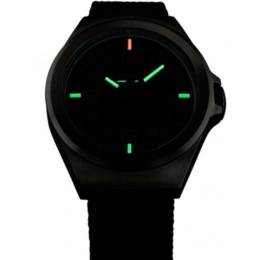 TRASER P59 ESSENTIAL S BLACK NATO - TRASER - ZNAČKY