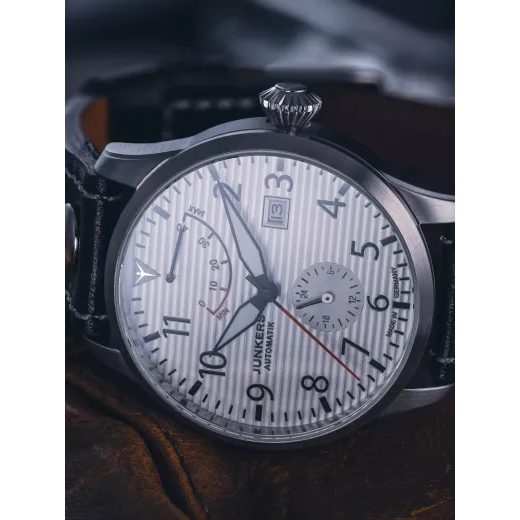 JUNKERS FLIEGER POWERRESERVE 964.01.03 - FLIEGER - ZNAČKY