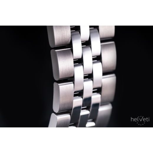 MAURICE LACROIX 1975 QUARTZ 751007-SS002-330-1 - 1975 - BRANDS