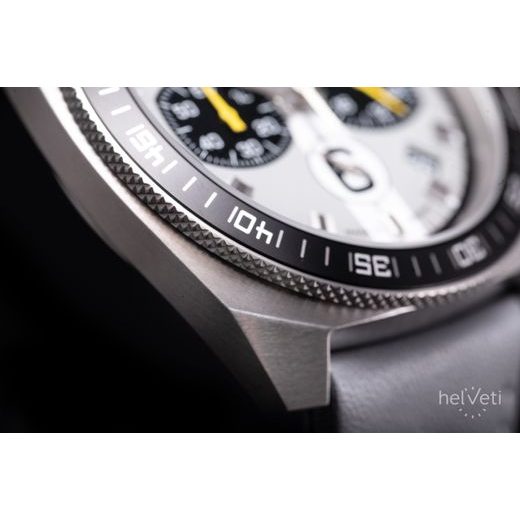JUNGHANS 1972 CHRONOSCOPE SPORTS EDITION 2024 LIMITED EDITION 41/4468.00 - 1972 - ZNAČKY