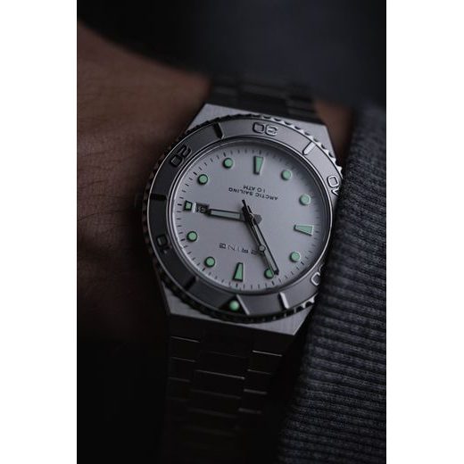 BERING CLASSIC 18940-704 - CLASSIC - ZNAČKY