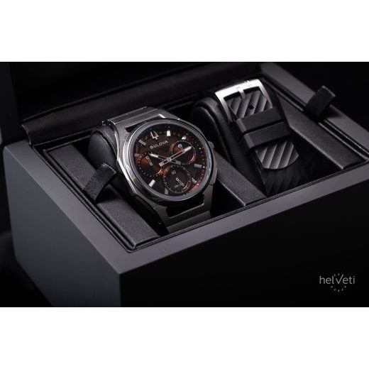 BULOVA CURV CHRONOGRAPH 96K117 10TH ANNIVERSARY EDITION - CURV - ZNAČKY