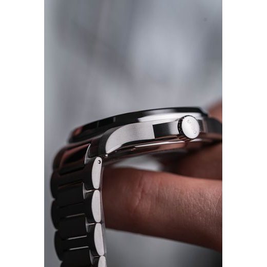 MIDO MULTIFORT TV BIG DATE M049.526.44.081.00 - MULTIFORT - BRANDS