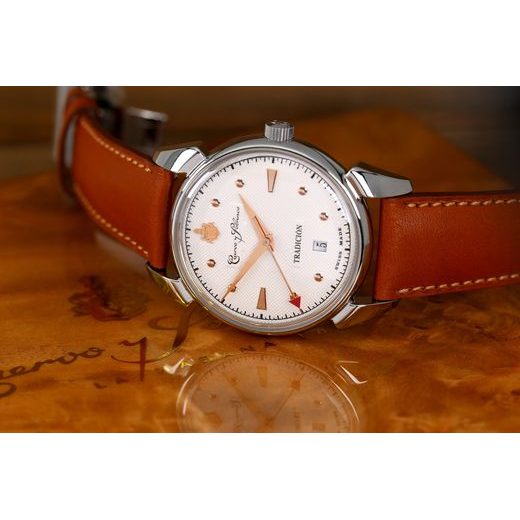 CUERVO Y SOBRINOS HISTORIADOR TRADICIÓN 3195.TR.S - HISTORIADOR - BRANDS