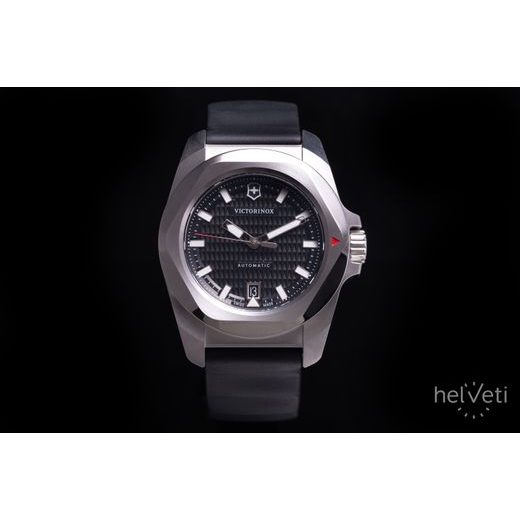 VICTORINOX I.N.O.X. AUTOMATIC 242039 - I.N.O.X. - BRANDS