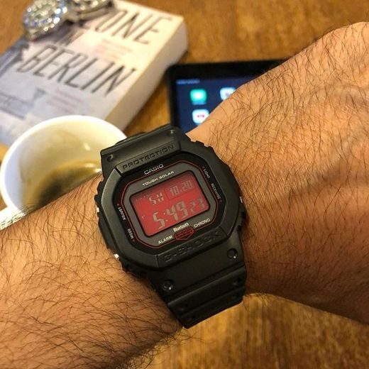 CASIO G-SHOCK GW-B5600AR-1ER - G-SHOCK - ZNAČKY