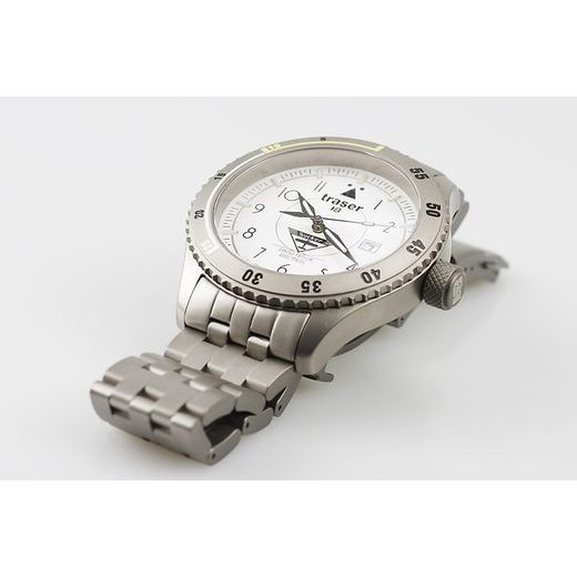 TRASER BÜCKER AUTOMATIC TITAN WHITE TITANIUM - TRASER - BRANDS