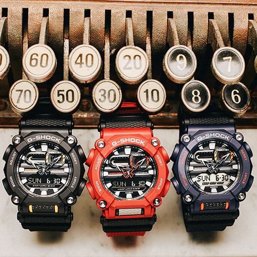 CASIO G-SHOCK GA-900A-1A9ER - G-SHOCK - ZNAČKY