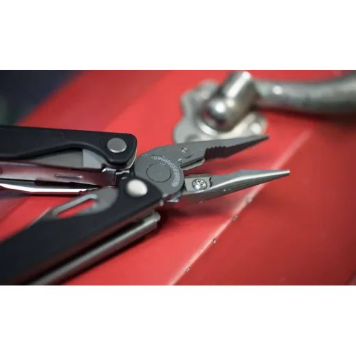 MULTITOOL LEATHERMAN CHARGE PLUS BLACK - PLIERS AND MULTITOOLS - ACCESSORIES