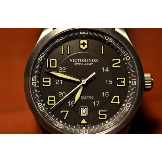 VICTORINOX AIRBOSS MECHANICAL 241507 - BAZAR - VICTORINOX - ZNAČKY